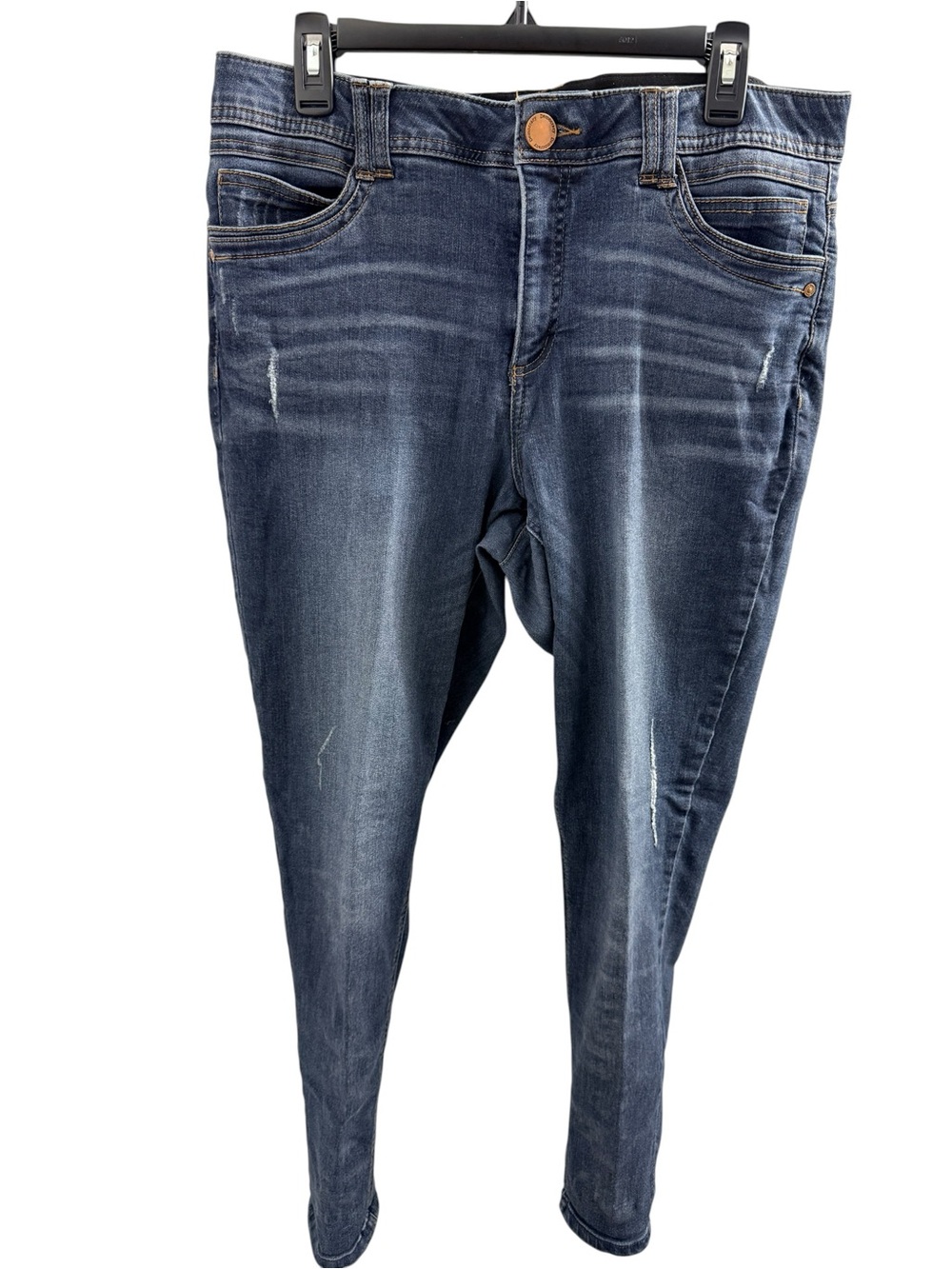 Democracy “Ab Technology “  Slimming Medium Wash Distressed Skinny Jeans size 14